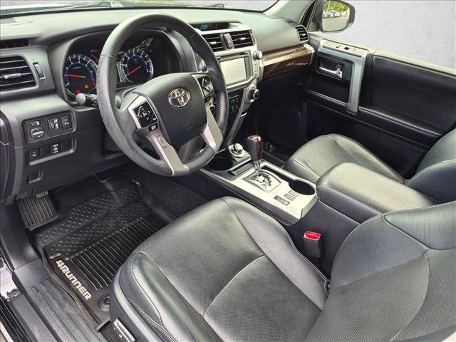Used 2018 Toyota 4Runner Limited AWD/4WD image 10