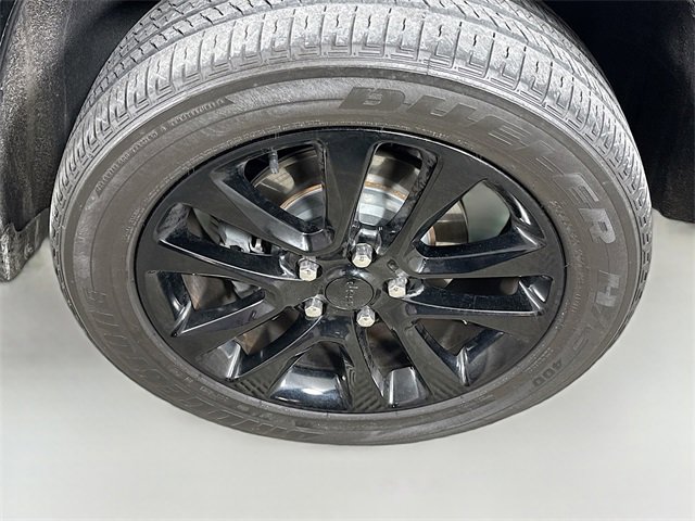 Used 2019 Jeep Grand Cherokee Altitude image 31