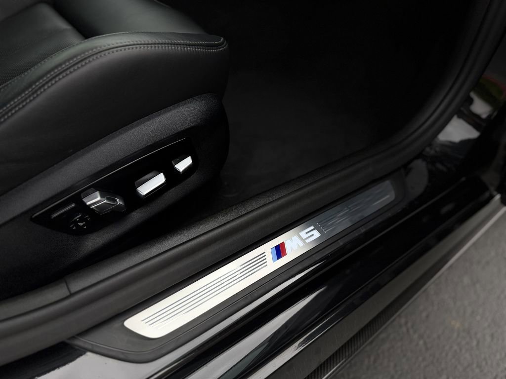 Used 2019 BMW M5 w/ Executive Package AWD/4WD image 43