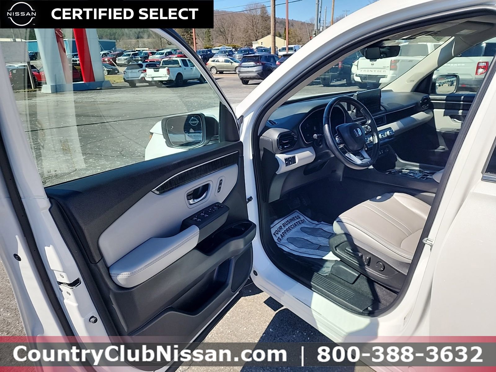 Used 2023 Honda Pilot Elite image 10