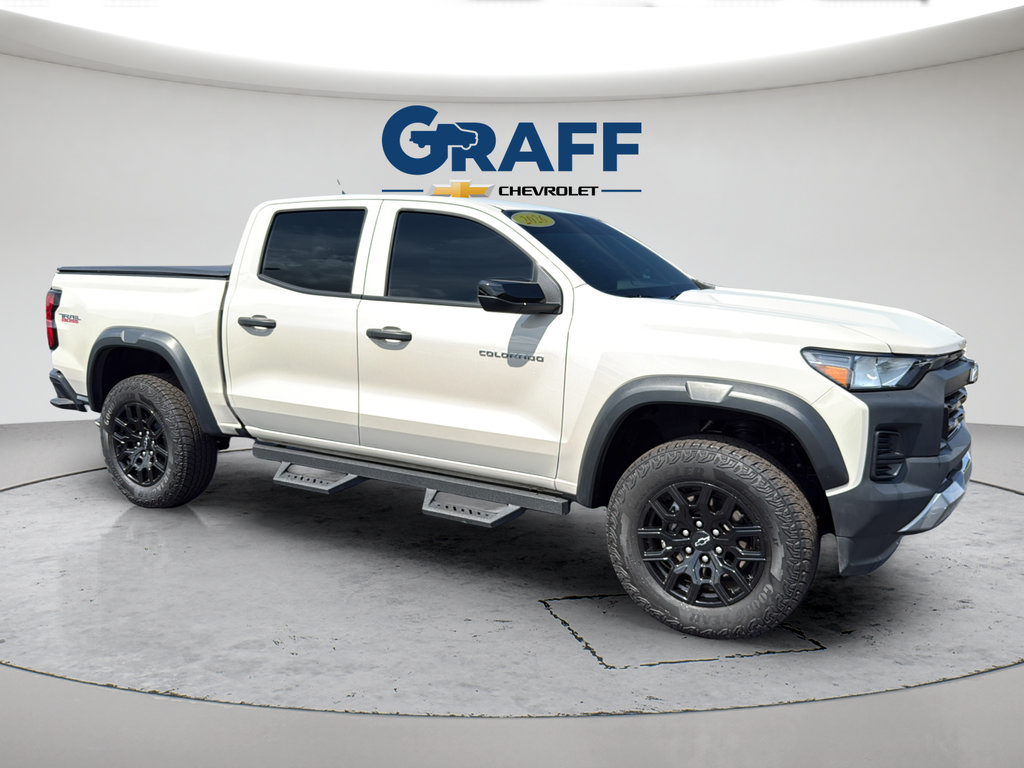 Used 2026 Chevrolet Colorado Trail Boss AWD/4WD image 10