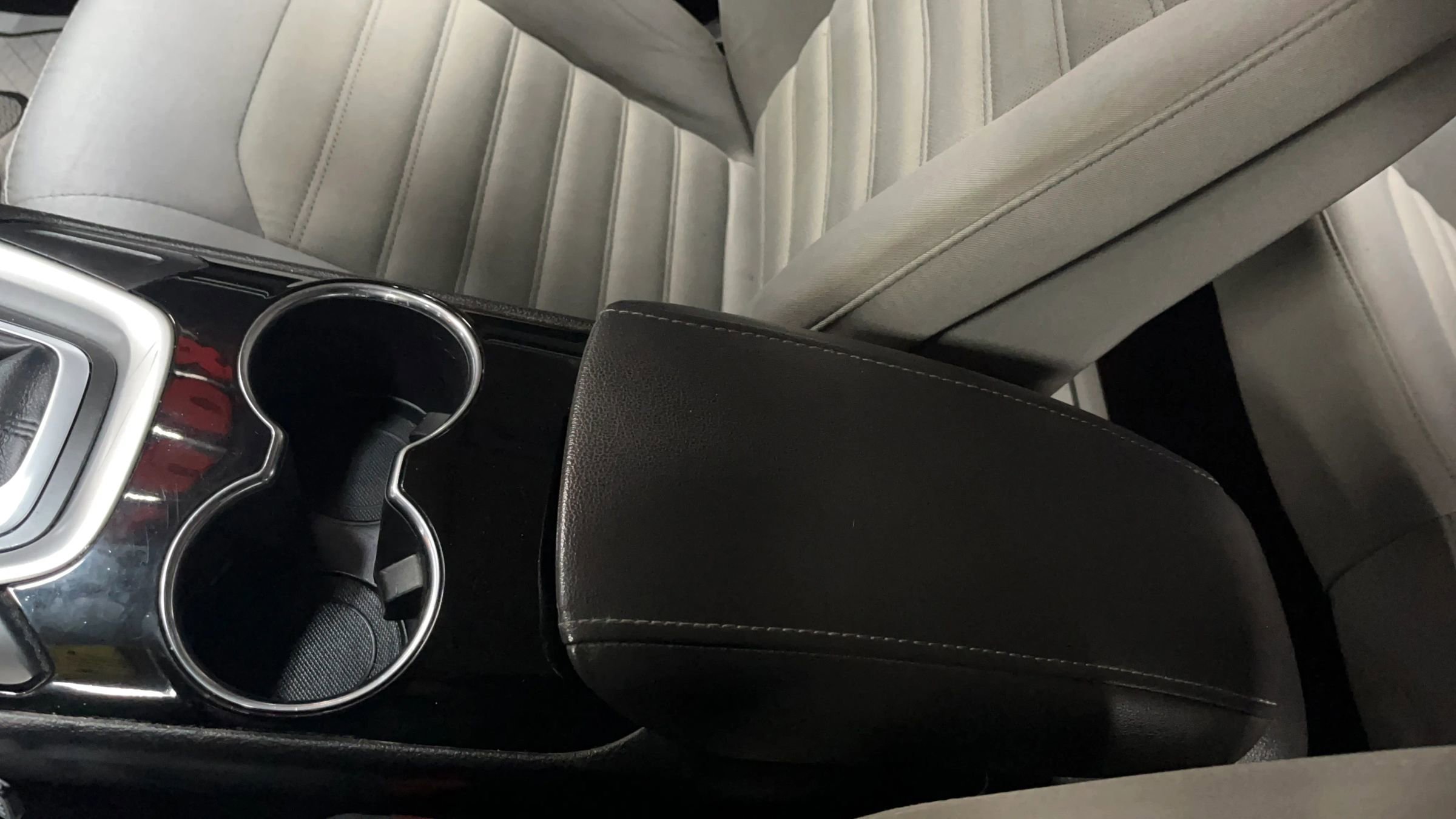 Used 2014 Ford Fusion S image 27