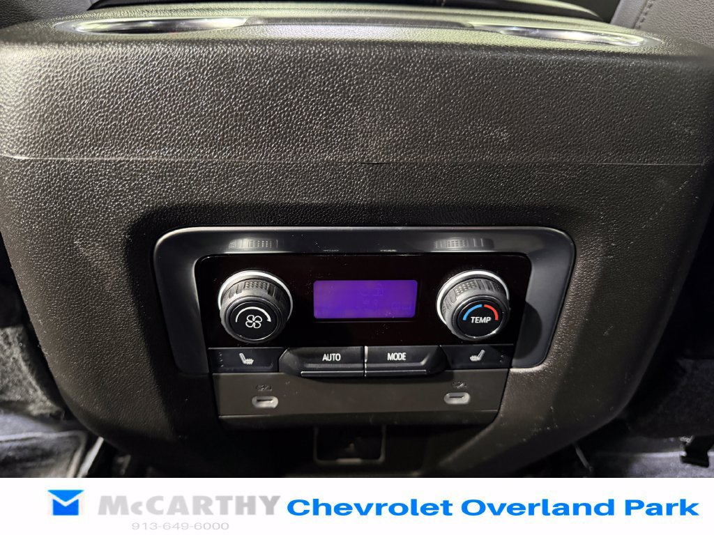 Used 2021 Chevrolet Tahoe Premier w/ Premium Package AWD/4WD image 31