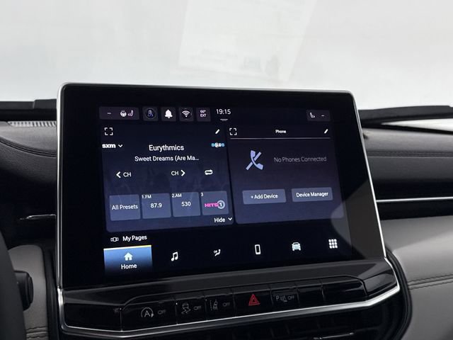 Used 2025 Jeep Compass Limited image 14