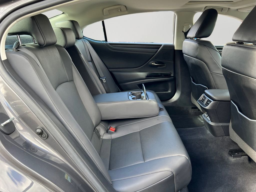 Used 2022 Lexus ES 350 w/ Premium Package image 8