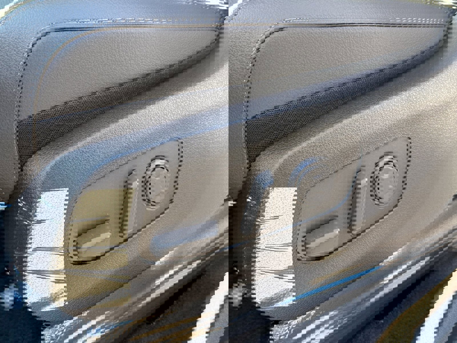 New 2026 Kia Carnival SX Prestige image 16