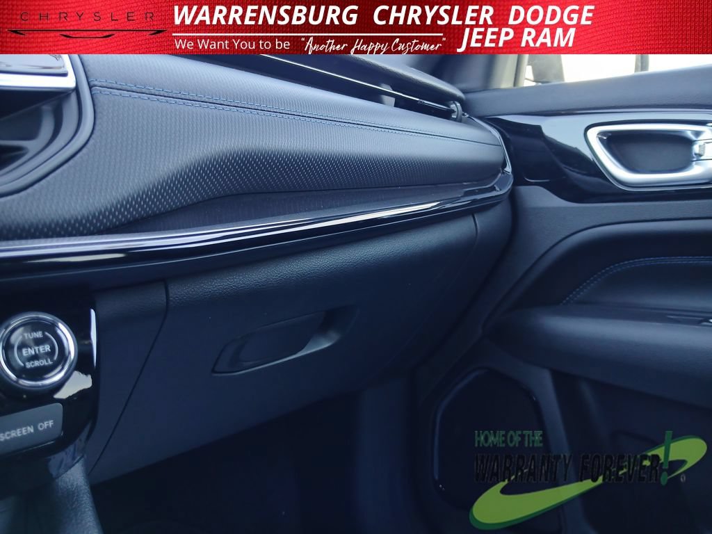 New 2026 Jeep Compass Latitude AWD/4WD image 26