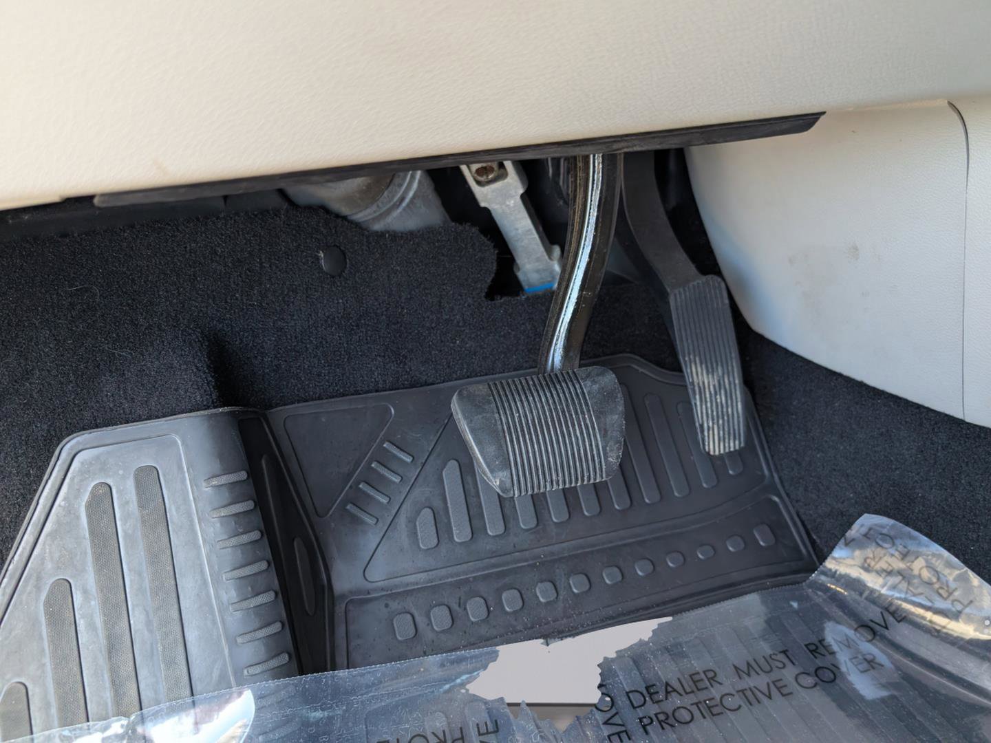 Used 2018 Chrysler Pacifica Limited image 28