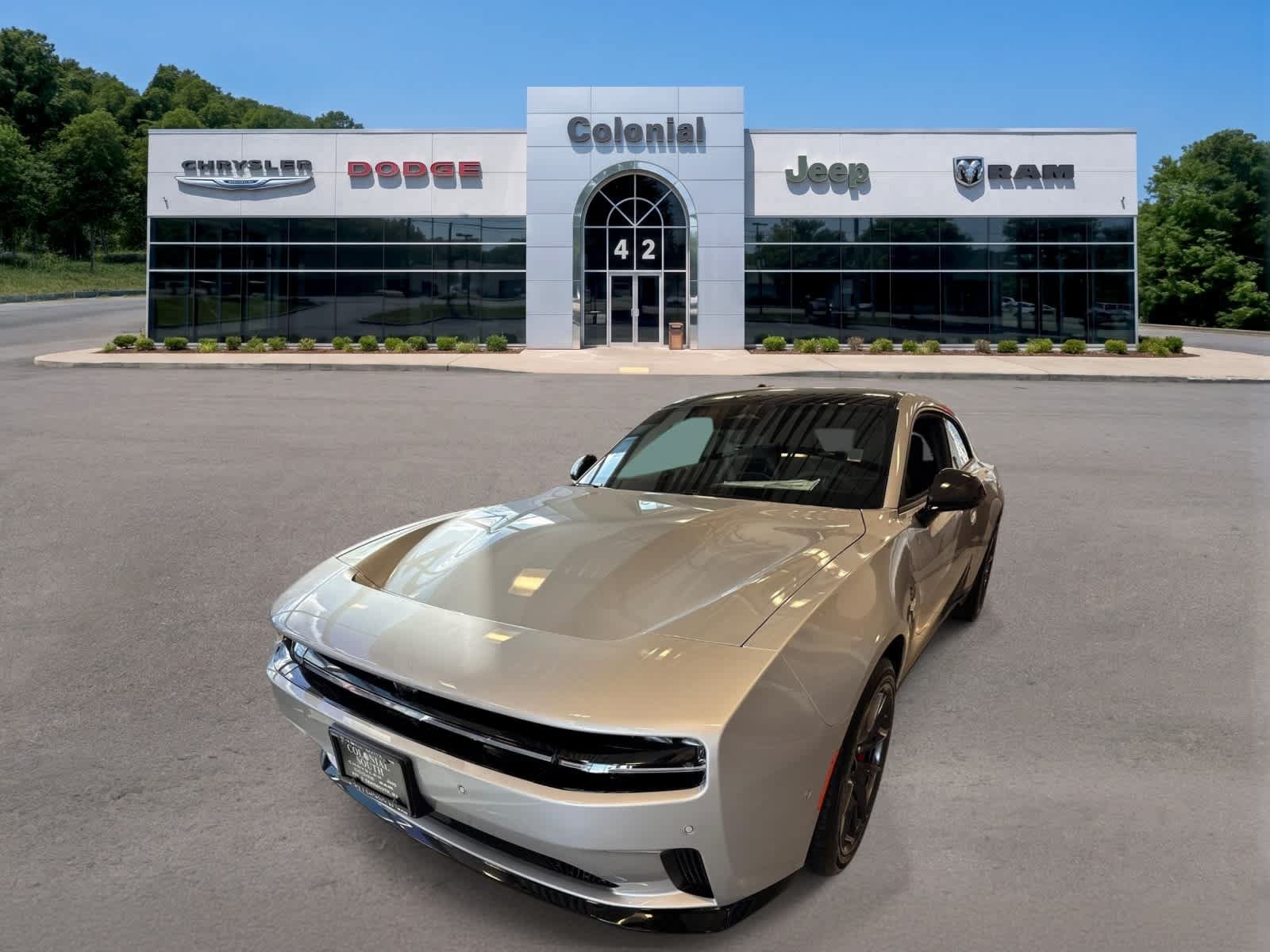 Used 2024 Dodge Charger Daytona Scat Pack w/ Plus Group AWD/4WD image 2