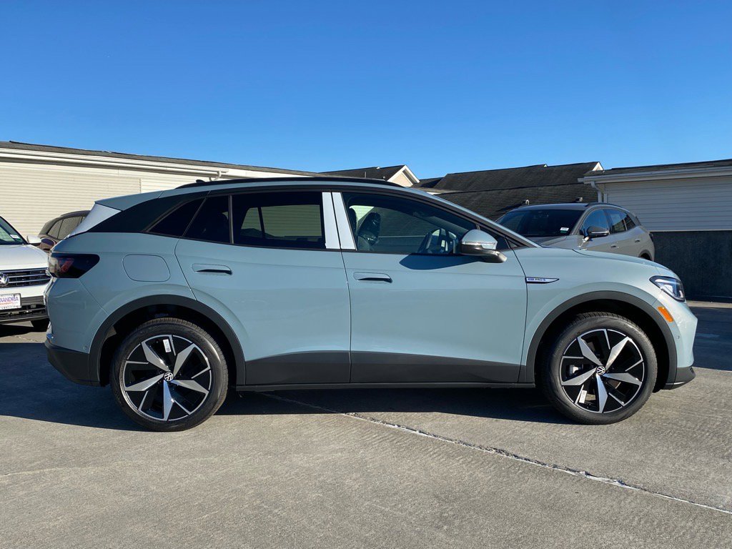 New 2025 Volkswagen ID.4 Pro S image 2