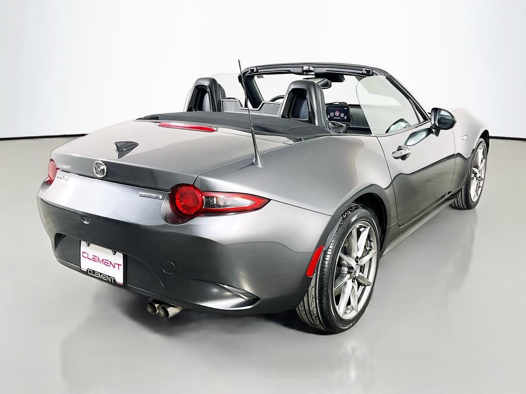 Used 2022 MAZDA MX-5 Miata Grand Touring RWD image 7