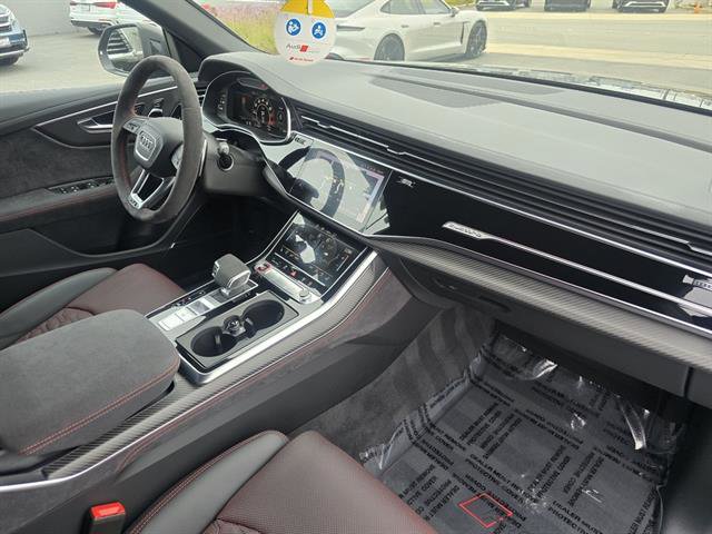 New 2025 Audi RS Q8 performance image 19