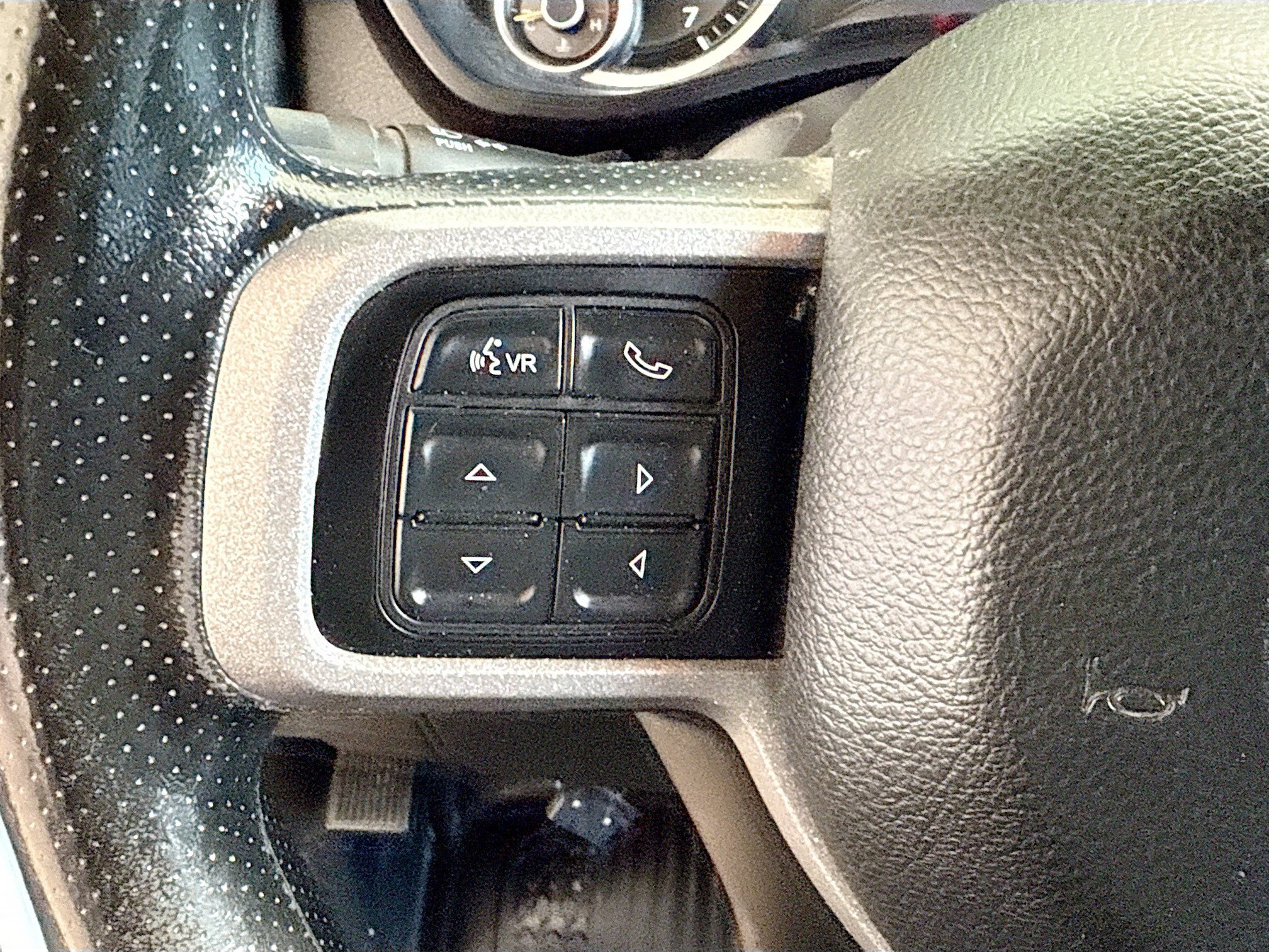 Used 2021 RAM 2500 Tradesman w/ Chrome Appearance Group image 14