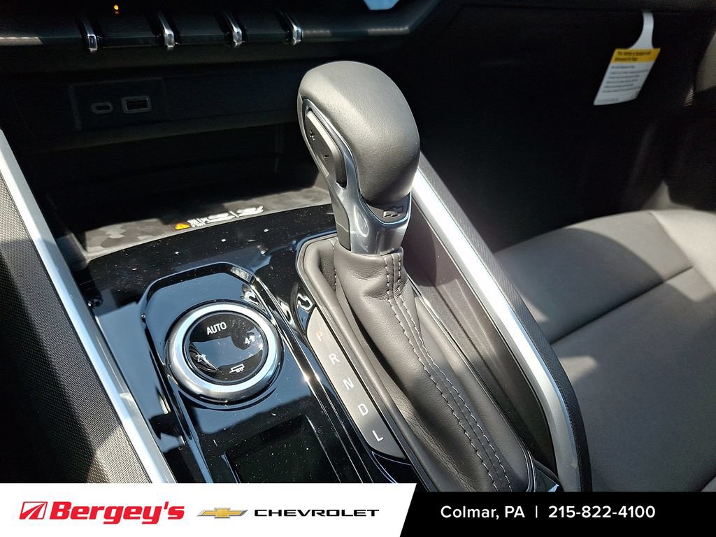 New 2026 Chevrolet Colorado LT w/ LT Convenience Package AWD/4WD image 11
