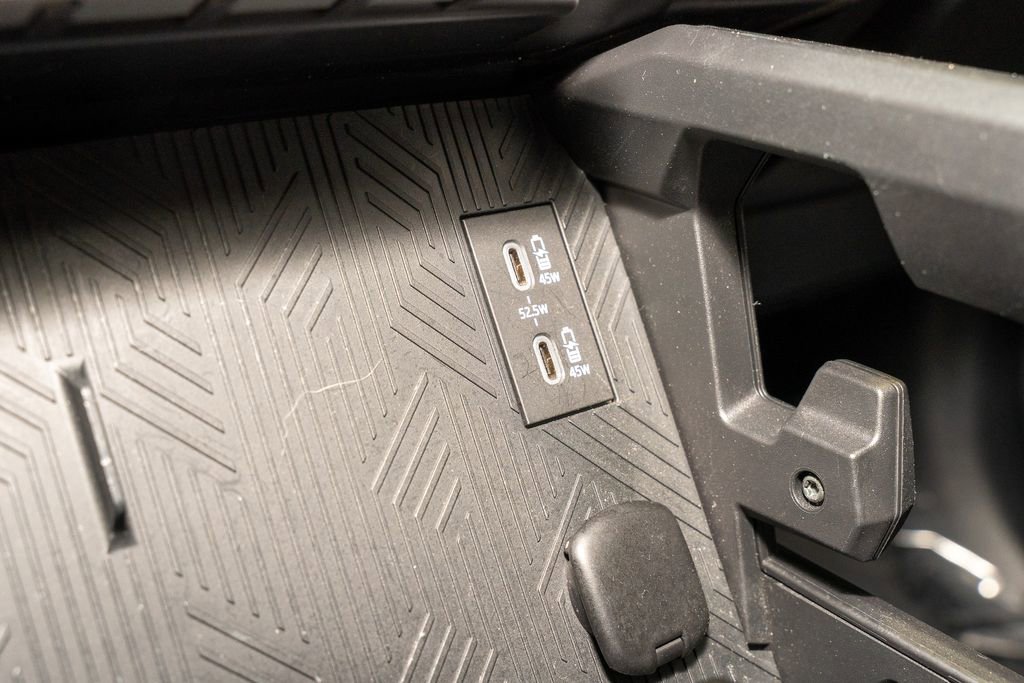 Used 2024 Toyota Tacoma TRD Off-Road image 13