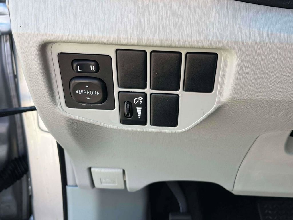 Used 2012 Toyota Prius Two FWD image 18