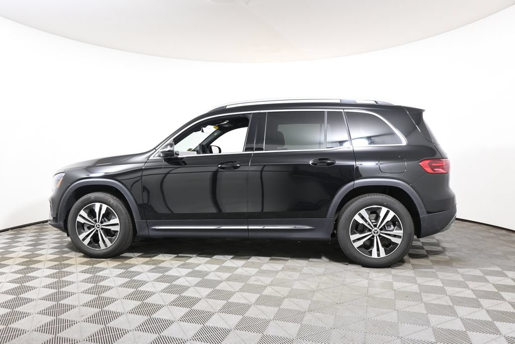 Certified 2026 Mercedes-Benz GLB 250 4MATIC image 2