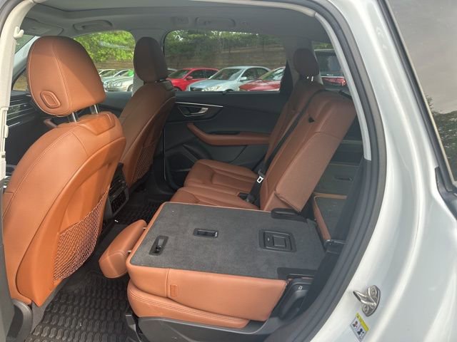 Used 2022 Audi Q7 Premium Plus w/ Premium Plus Package image 9