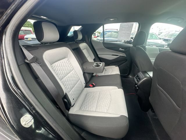 Used 2018 Chevrolet Equinox LS AWD/4WD image 28