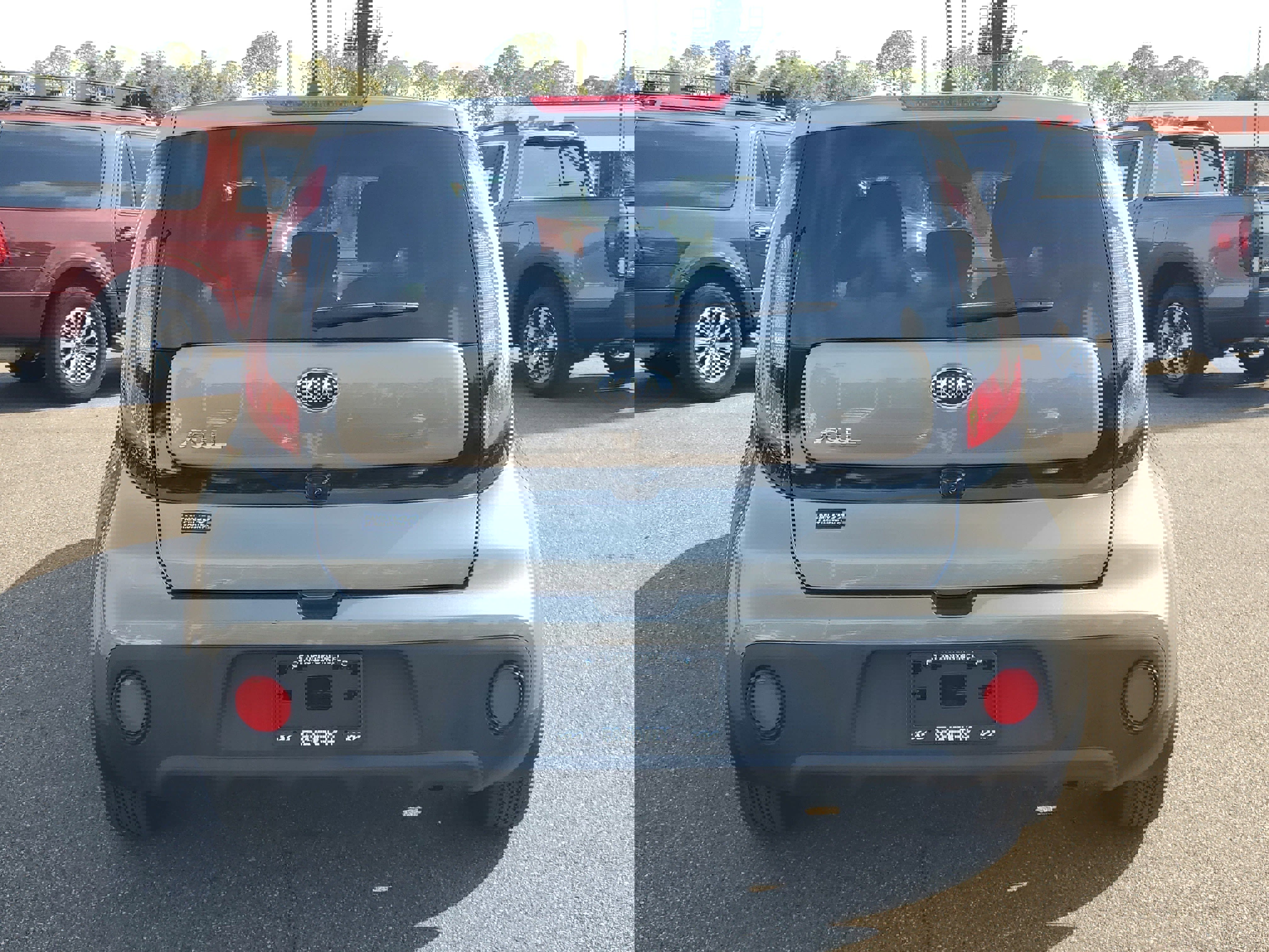 Used 2019 Kia Soul Base image 5