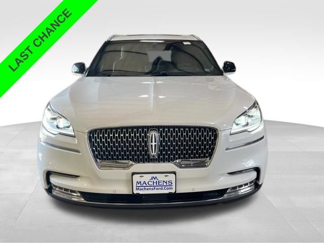 Used 2023 Lincoln Aviator Reserve w/ Equipment Group 201A AWD/4WD image 9