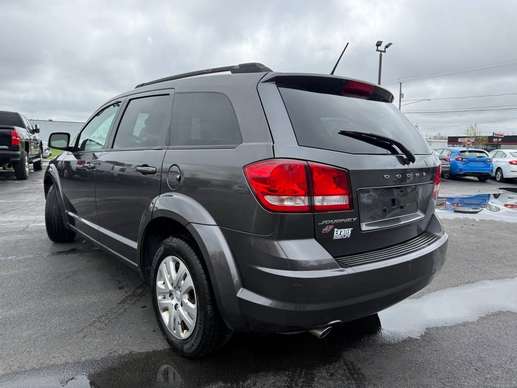 Used 2018 Dodge Journey SE image 7