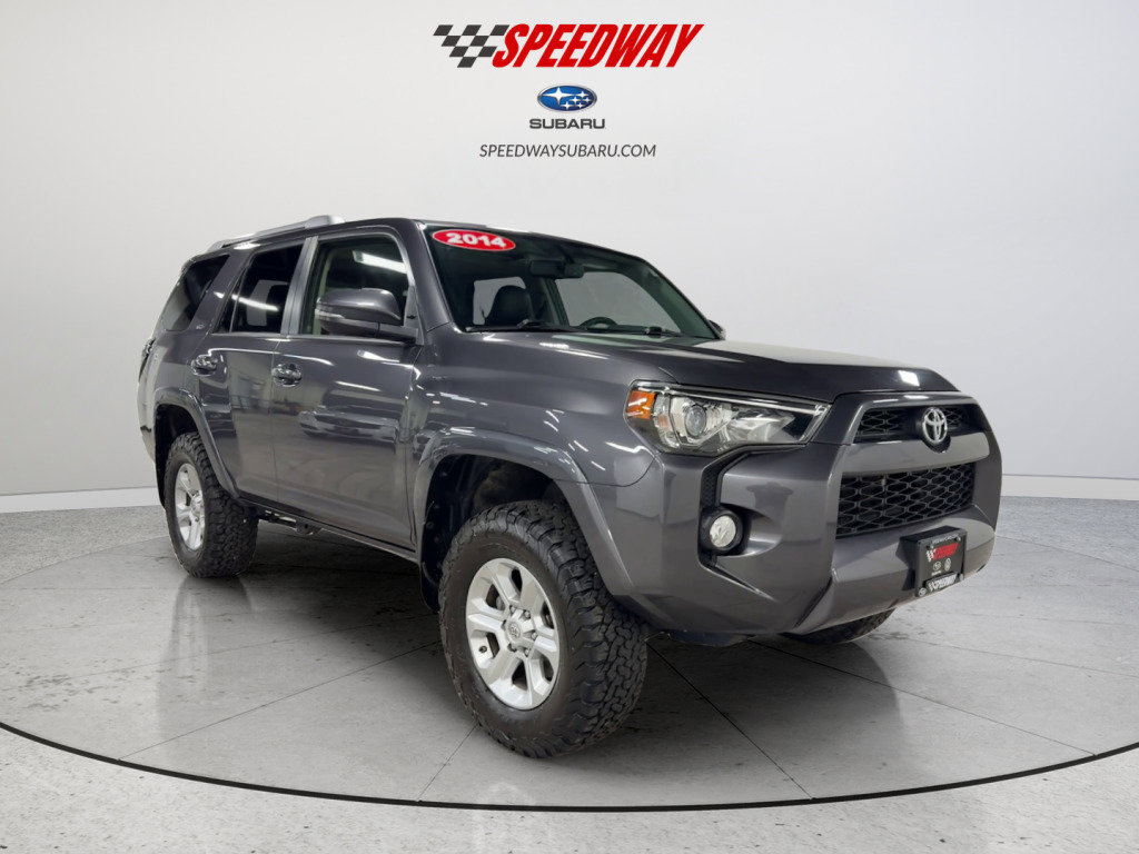 Used 2014 Toyota 4Runner SR5 Premium image 2