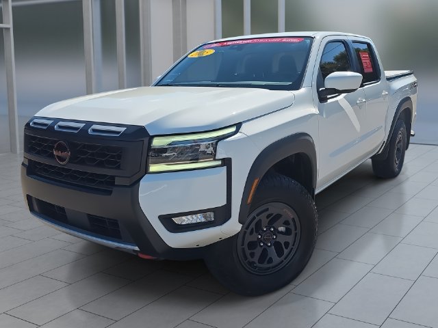 Certified 2025 Nissan Frontier PRO-4X w/ Tow Package AWD/4WD image 1