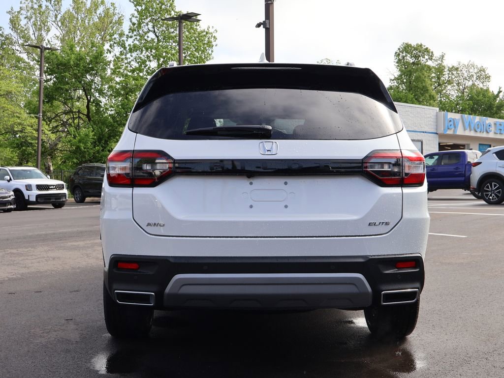 Certified 2025 Honda Pilot Elite image 6