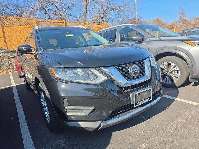 Used 2019 Nissan Rogue SV w/ Premium Package image 3