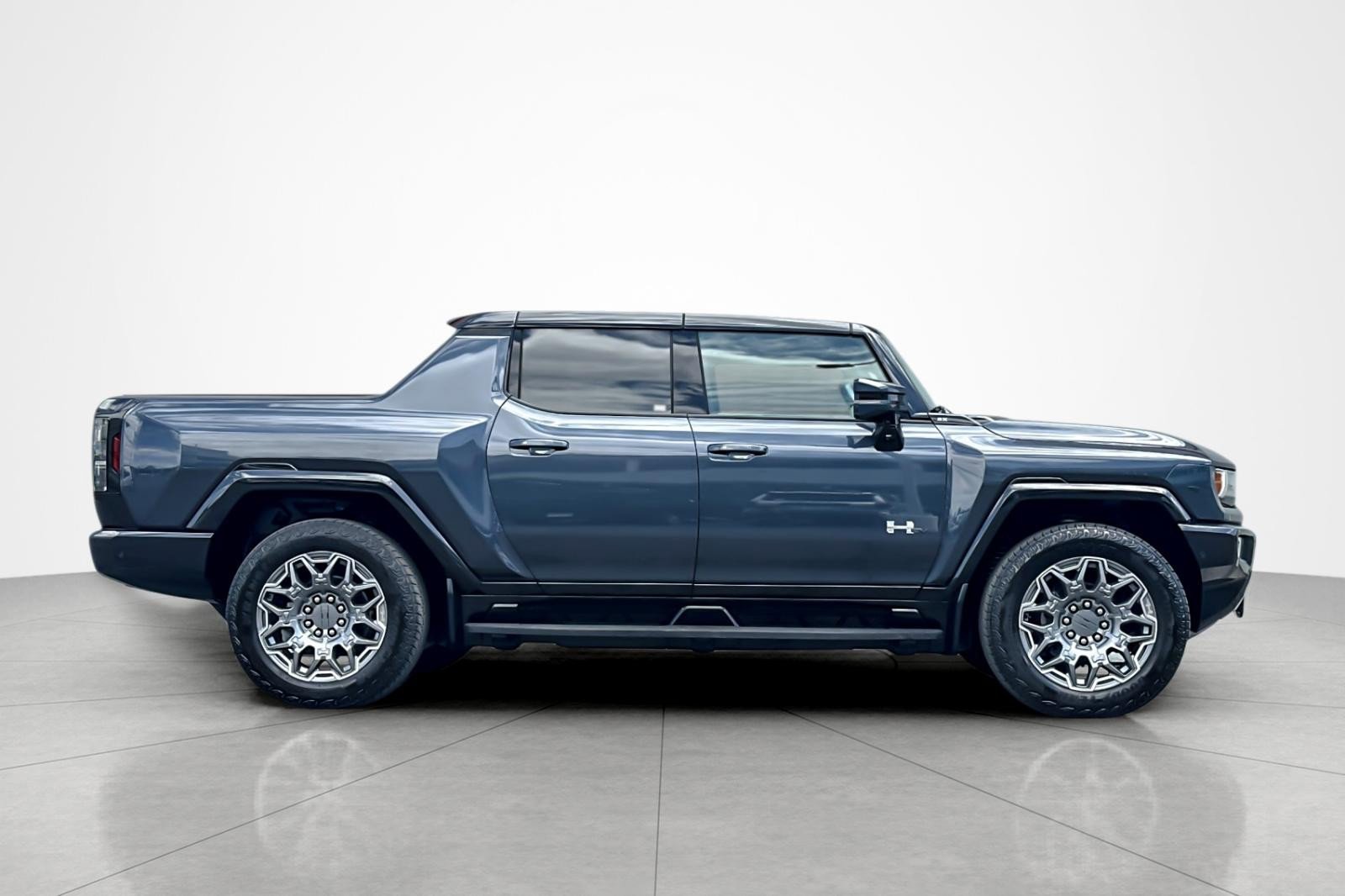 Used 2025 GMC Hummer EV 3X AWD/4WD image 6