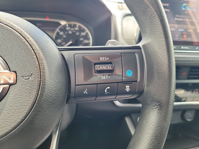 Certified 2023 Nissan Rogue SV FWD image 22