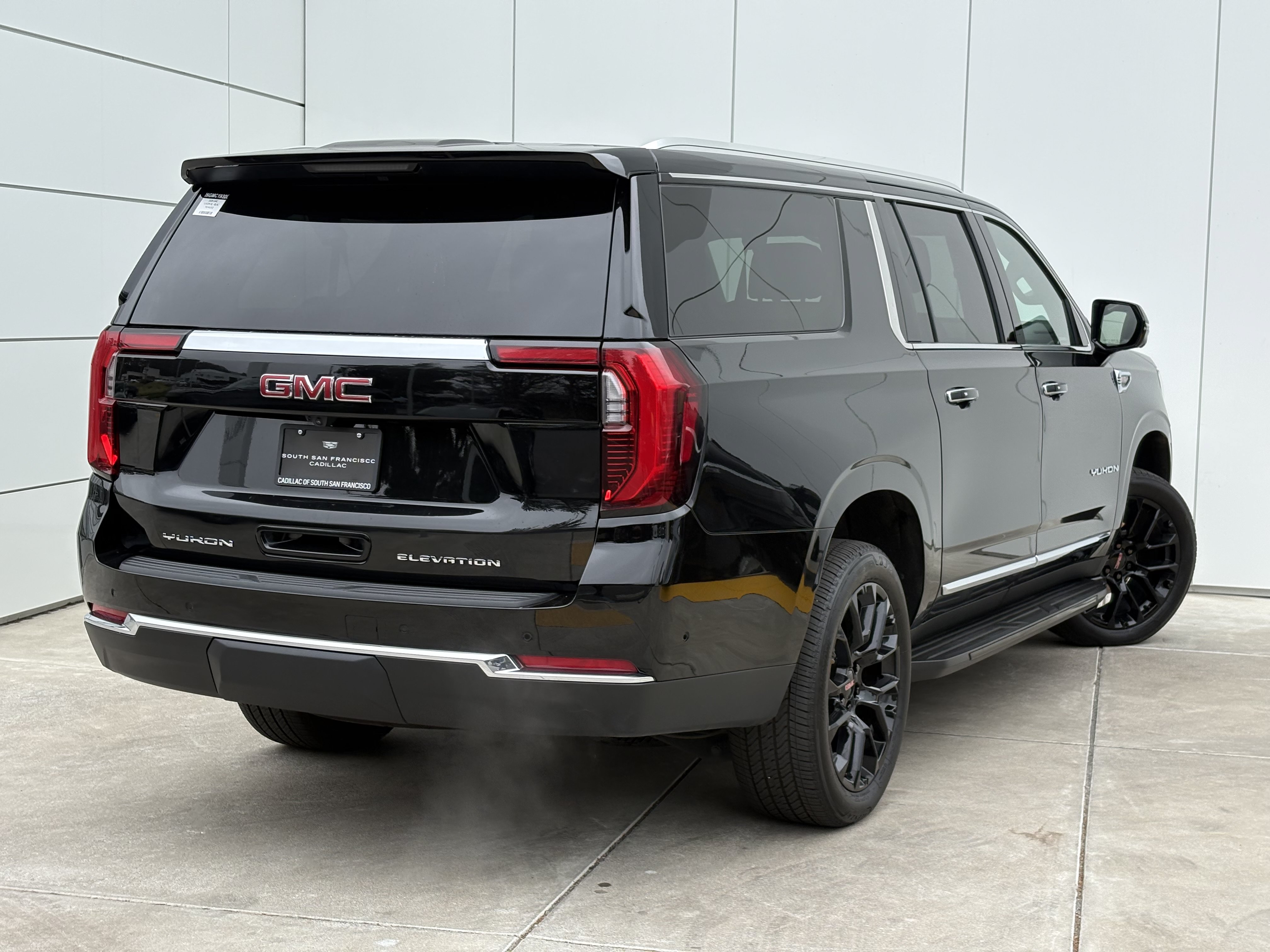 Used 2026 GMC Yukon XL Elevation w/ LPO, Floor Liner Package AWD/4WD image 7