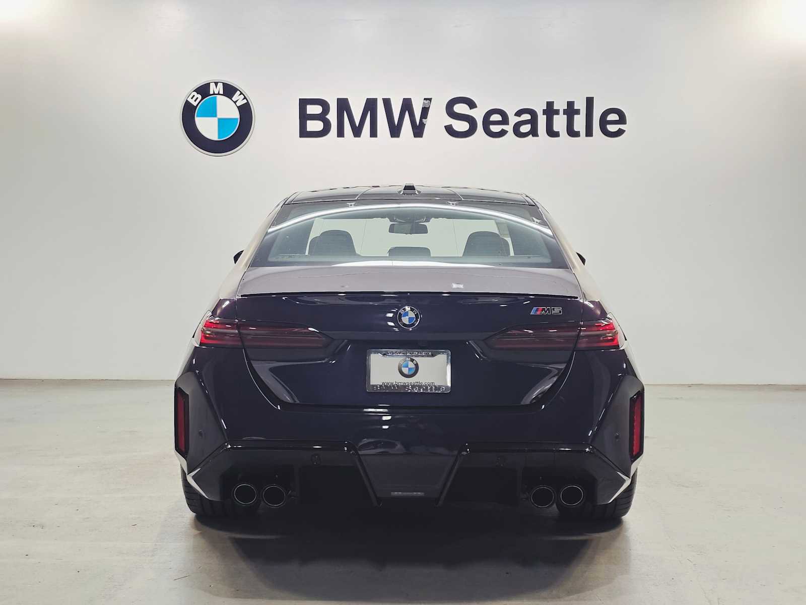 New 2026 BMW M5 w/ Executive Package image 5