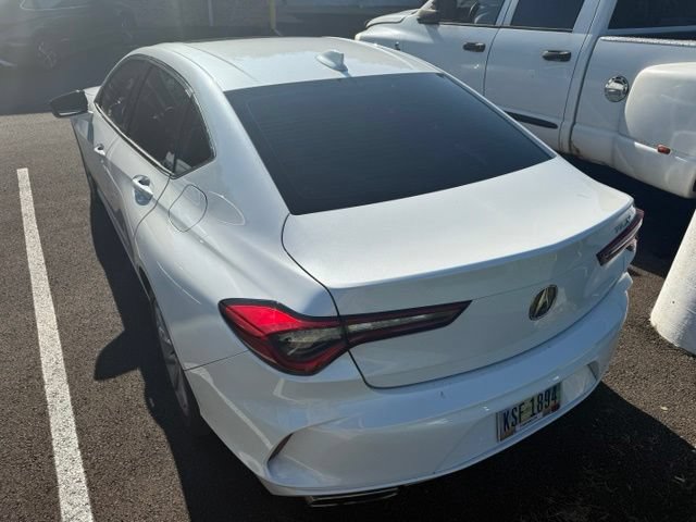 Used 2023 Acura TLX FWD image 9