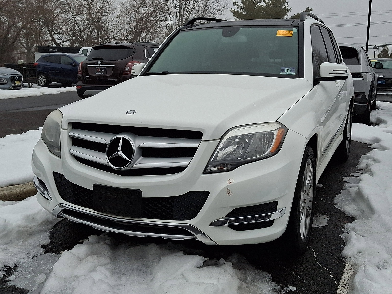 Used 2015 Mercedes-Benz GLK 350 4MATIC image 4