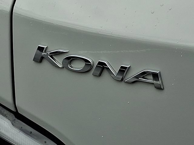 Used 2023 Hyundai Kona Limited w/ Cargo Package image 30
