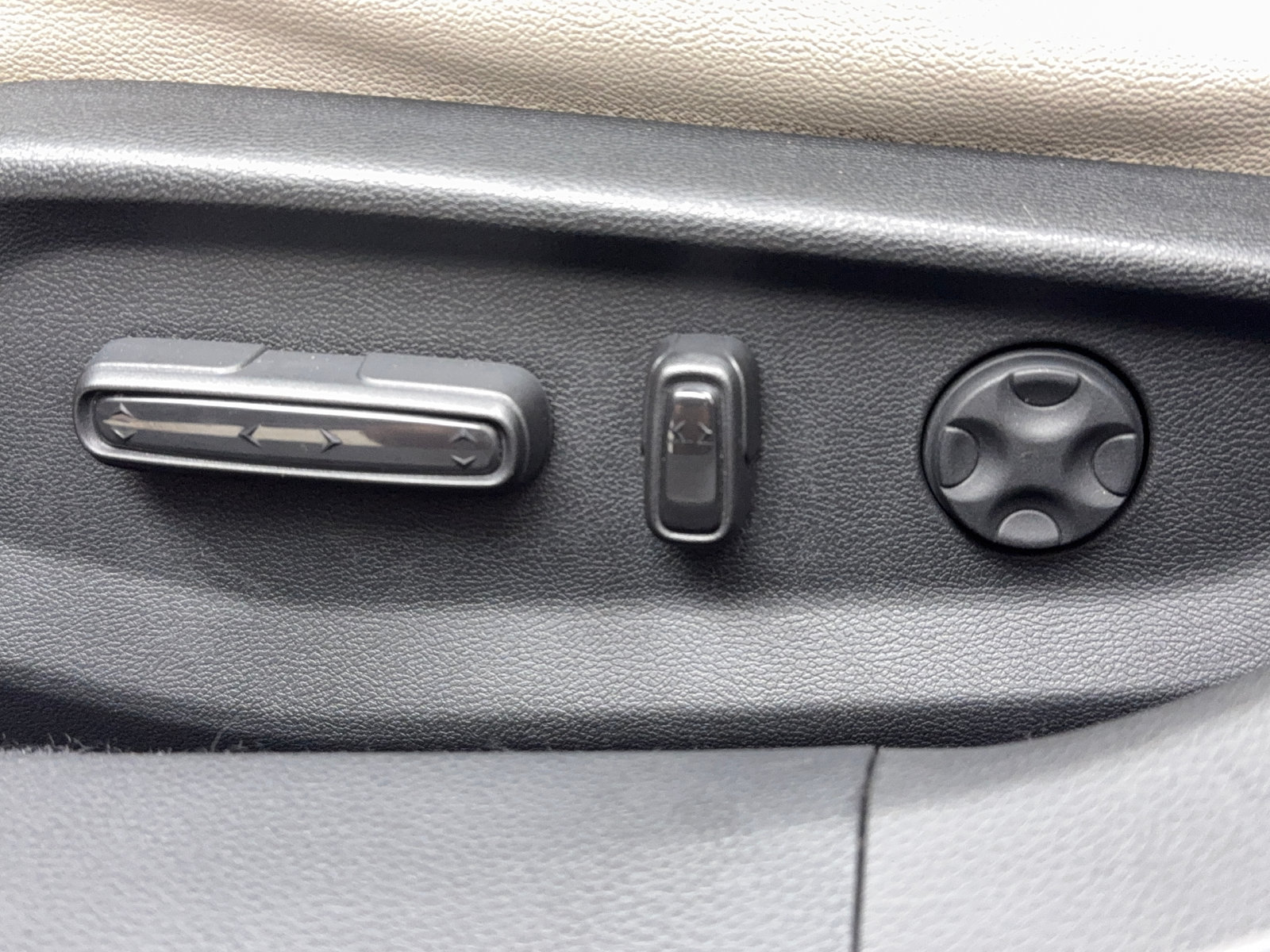 Used 2019 Honda Accord EX-L image 19