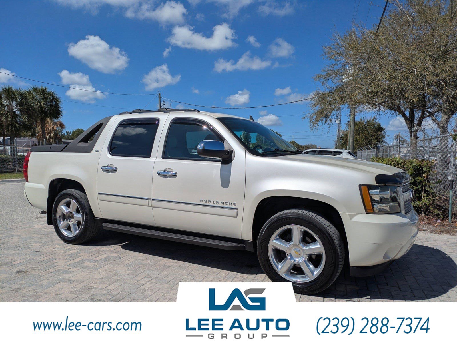 Used 2011 Chevrolet Avalanche LTZ