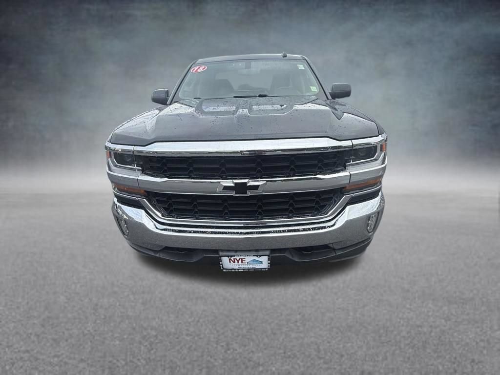 Used 2018 Chevrolet Silverado 1500 LT w/ All Star Edition AWD/4WD image 9