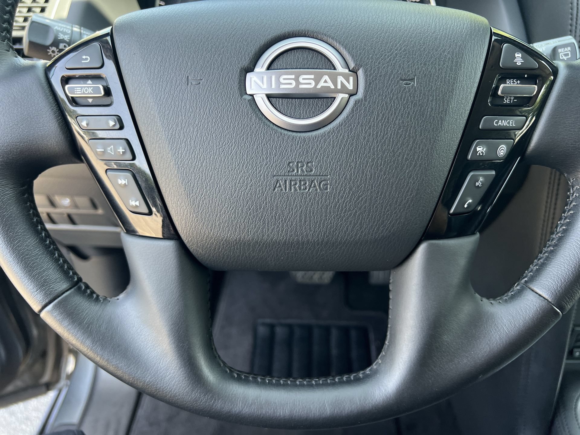 Certified 2024 Nissan Armada SV w/ Cargo Package AWD/4WD image 12