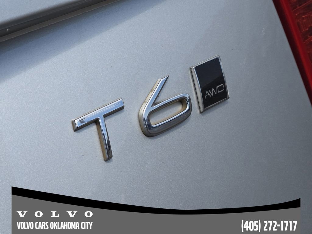 Used 2017 Volvo XC90 T6 Momentum w/ Vision Package image 9