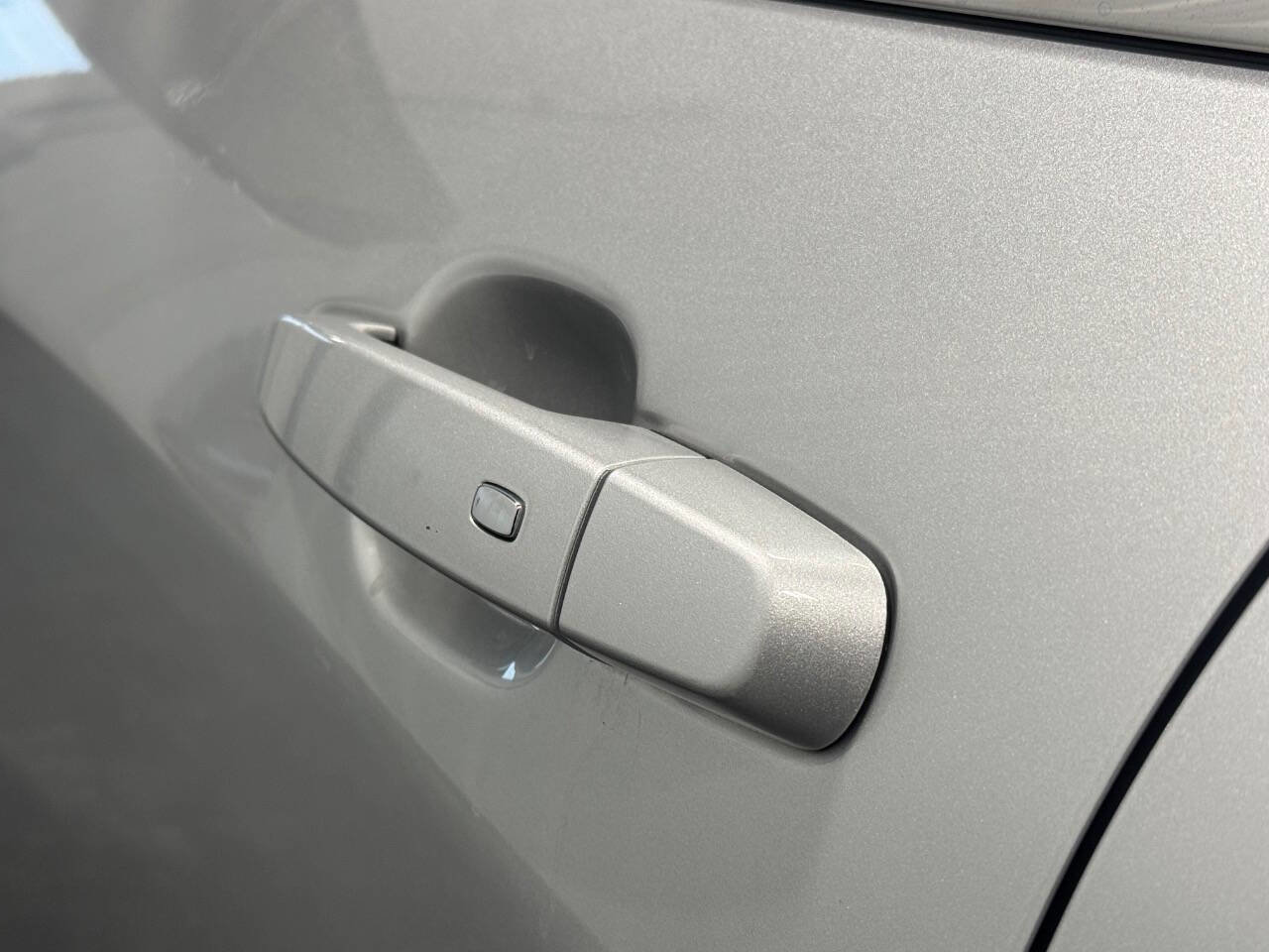 Used 2018 Chevrolet Equinox LT image 6