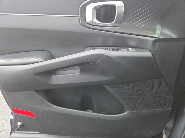 Used 2024 Kia Sorento LX image 30