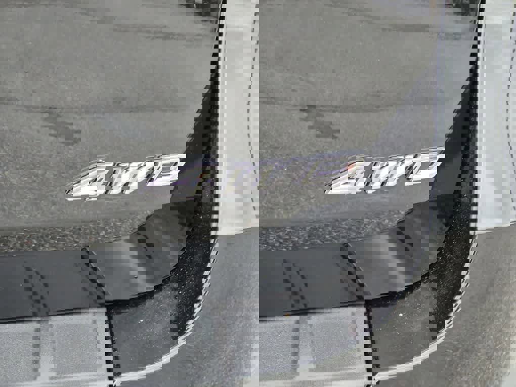 Used 2025 Ford Explorer ST-Line w/ ST-Line Street Pack image 22