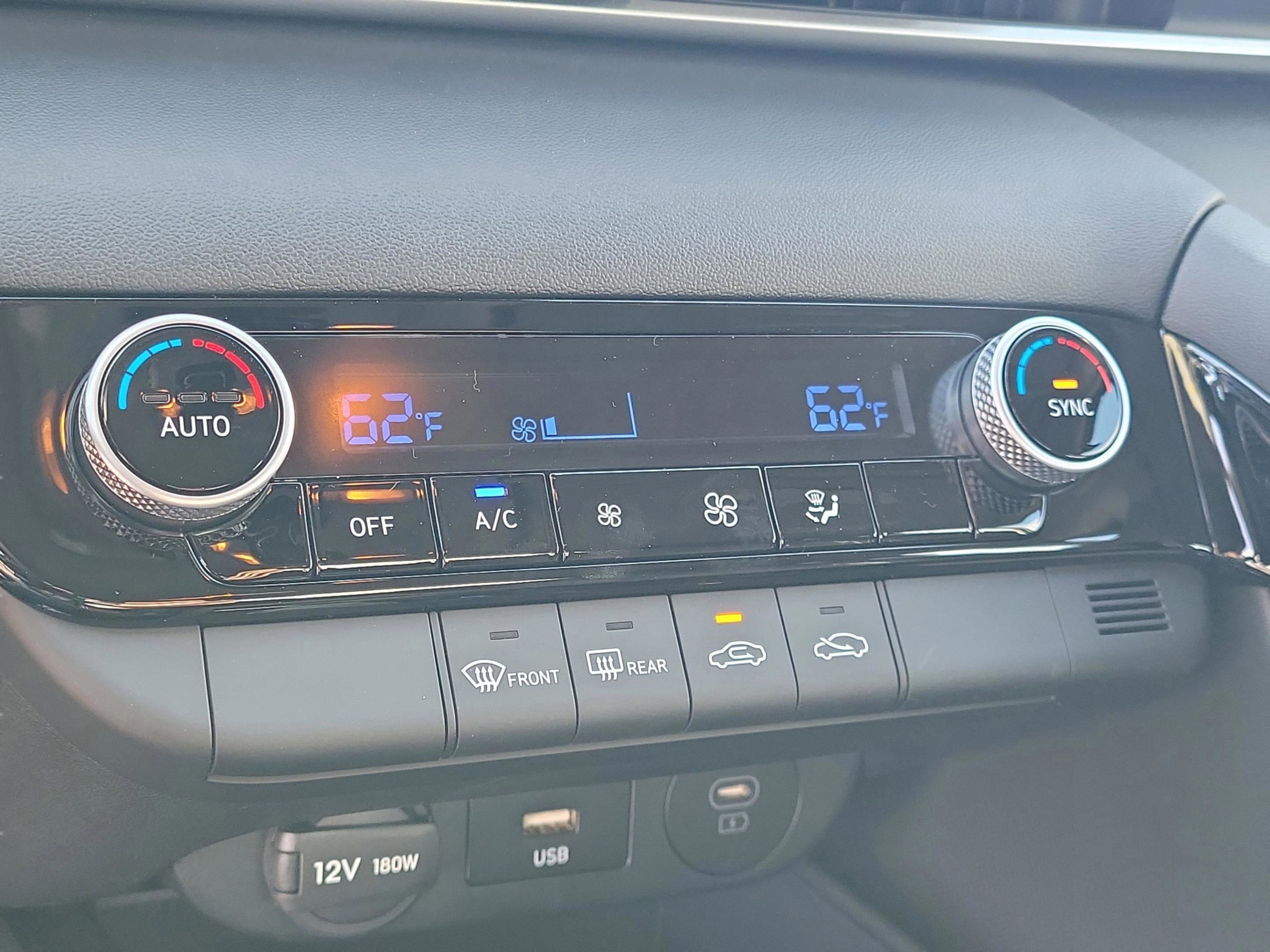 New 2026 Hyundai Elantra Blue image 12