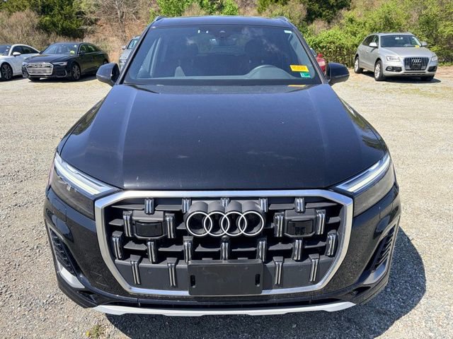Used 2025 Audi Q7 3.0T Premium Plus w/ Premium Plus Package AWD/4WD image 2