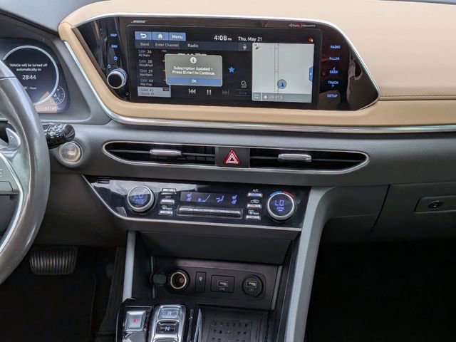 Used 2021 Hyundai Sonata Limited w/ Preferred Accessory Package FWD image 16