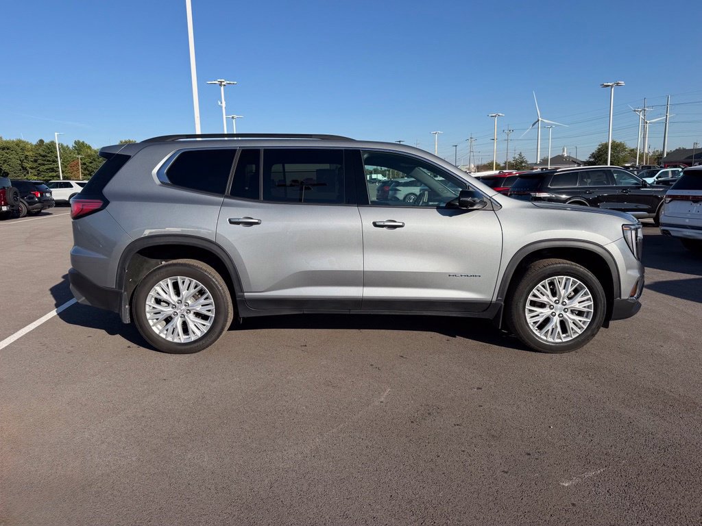 Used 2024 GMC Acadia Elevation w/ Trailering Package AWD/4WD image 5
