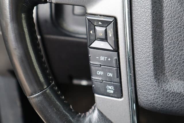 Used 2015 Ford Expedition EL Platinum RWD image 13